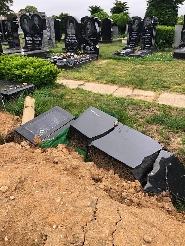 jewish burial law 